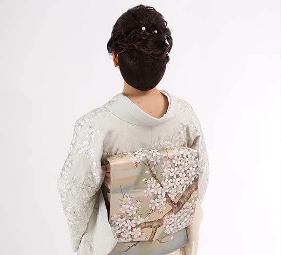 最高級の刺繍訪問着の写真