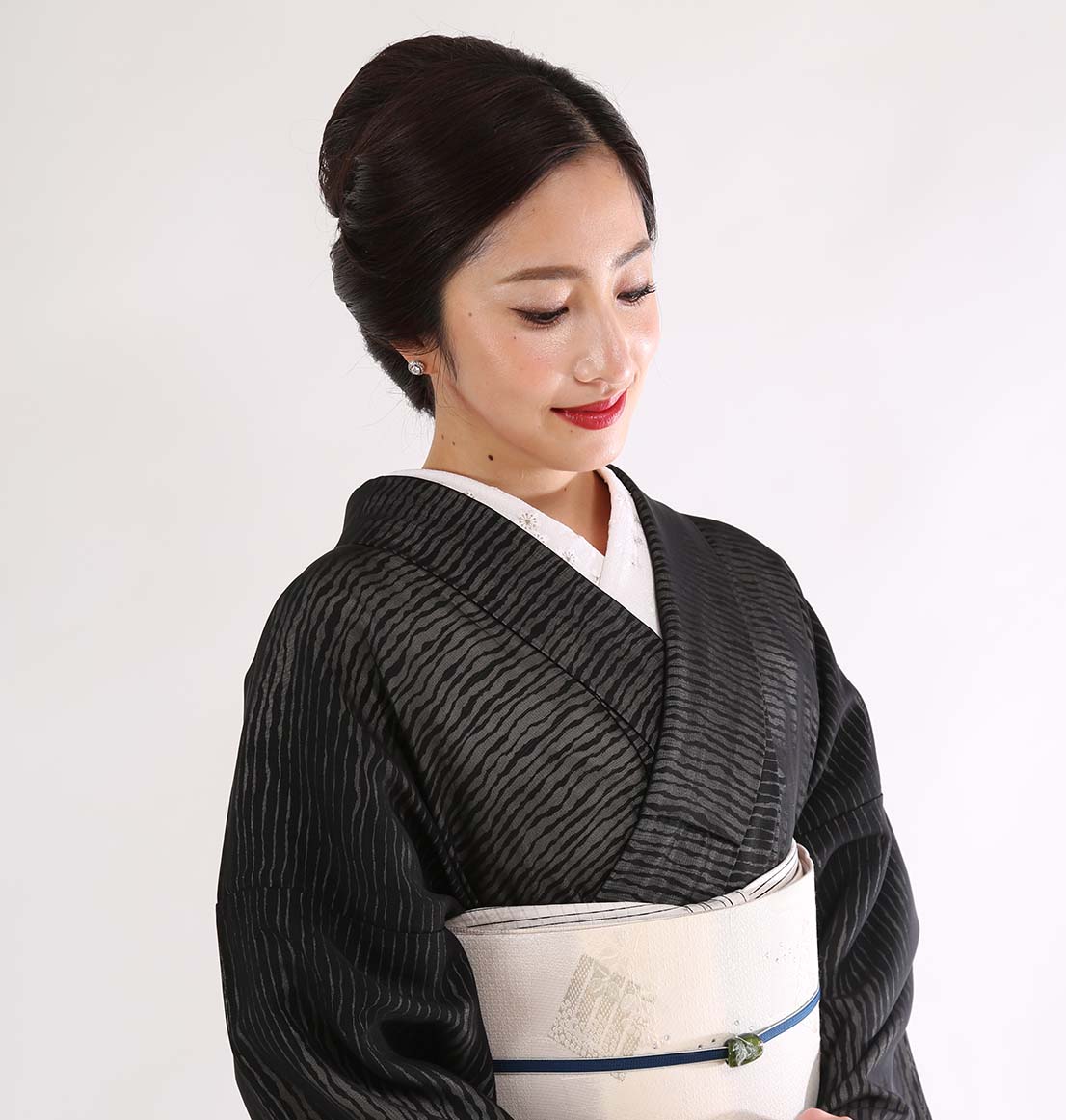 単衣を着た女性